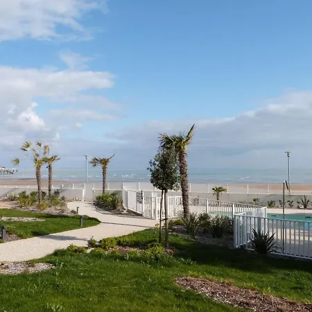 2-6 Pers, Jardin, Plage, Piscine, Parking, Animaux Admis - Fr-1-194-223 * لا ترانش سور مير