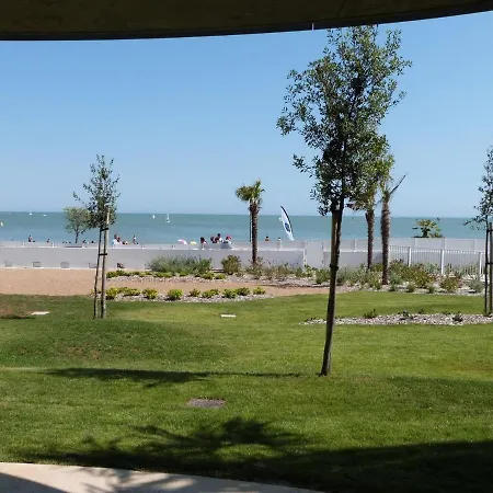2-6 Pers, Jardin, Plage, Piscine, Parking, Animaux Admis - Fr-1-194-223 * La Tranche-sur-Mer