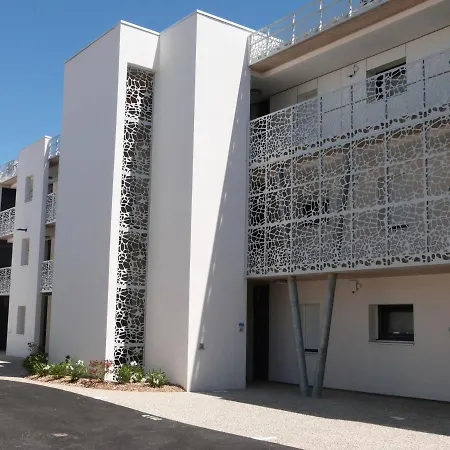 2-6 Pers, Jardin, Plage, Piscine, Parking, Animaux Admis - Fr-1-194-223 Apartamento