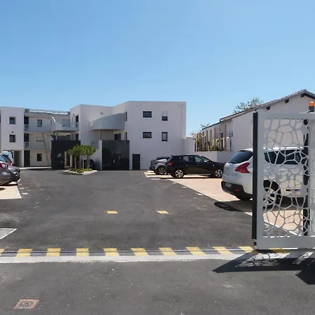 2-6 Pers, Jardin, Plage, Piscine, Parking, Animaux Admis - Fr-1-194-223 La Tranche-sur-Mer