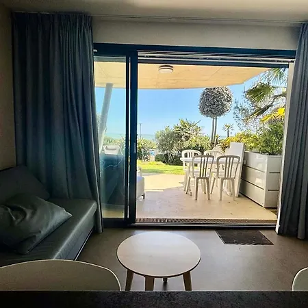 2-6 Pers, Jardin, Plage, Piscine, Parking, Animaux Admis - Fr-1-194-223 *