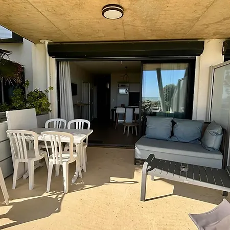 2-6 Pers, Jardin, Plage, Piscine, Parking, Animaux Admis - Fr-1-194-223 *